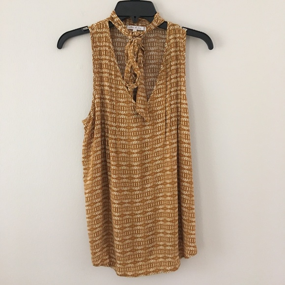 🌻Willow & Clay yellow tie neck boho tank top - Picture 3 of 4